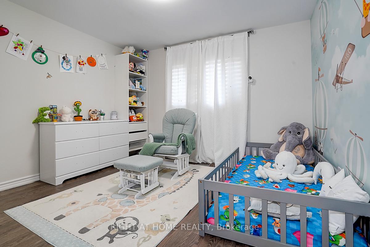 Photo 29 of 191 Kensit Avenue, Newmarket, Armitage — HOMEH