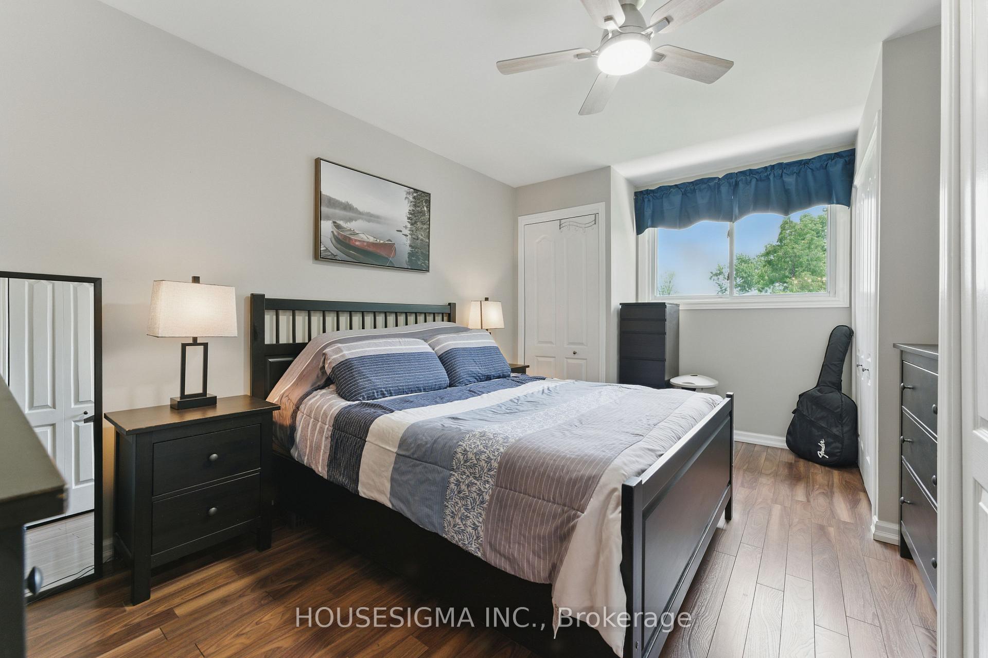 Photo 13 of 770 Applewood Crescent, Milton, Dorset Park — HOMEH