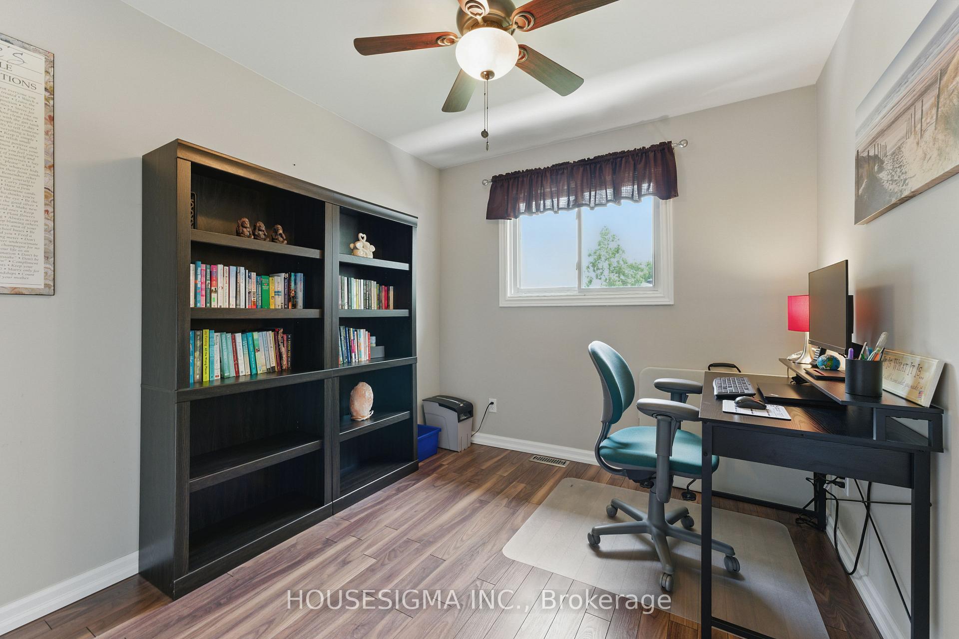 Photo 19 of 770 Applewood Crescent, Milton, Dorset Park — HOMEH