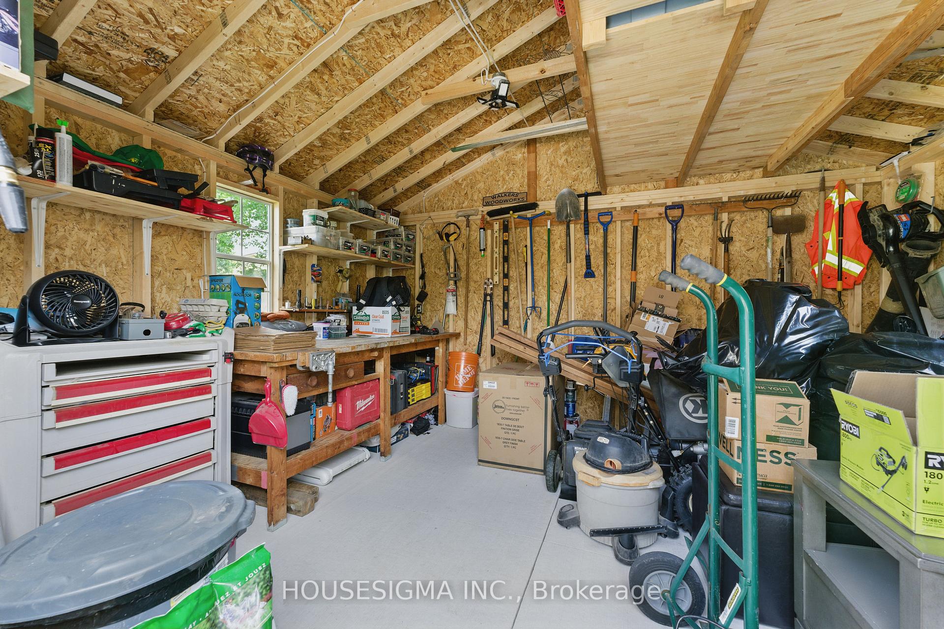 Photo 34 of 770 Applewood Crescent, Milton, Dorset Park — HOMEH