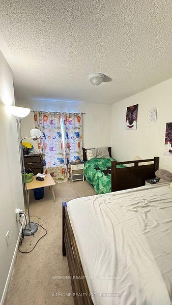 Photo 7 of 105 Gordon Circle, Newmarket, Gorham-College Manor — HOMEH
