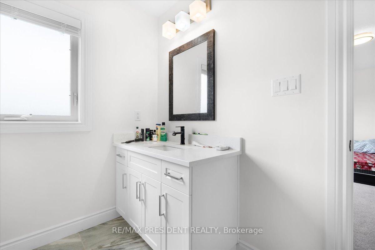 Photo 17 of 360 Keeso Lane, North Perth, Listowel — HOMEH