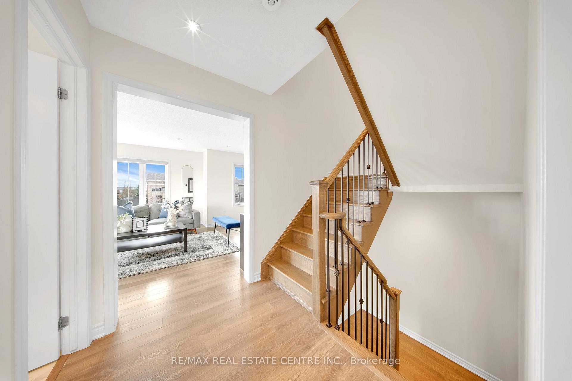 Photo 10 of 100 Whitlock Avenue, Milton, Ford — HOMEH