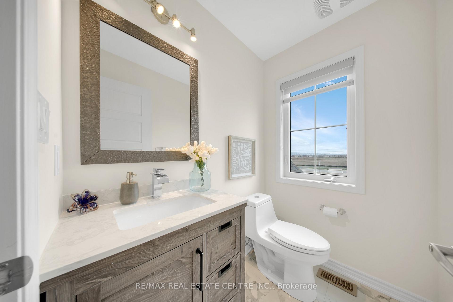 Photo 8 of 100 Whitlock Avenue, Milton, Ford — HOMEH