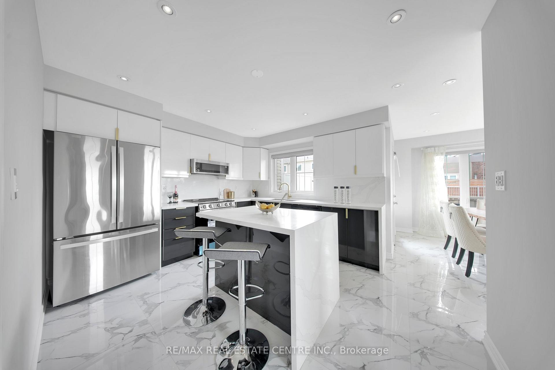 Photo 9 of 100 Whitlock Avenue, Milton, Ford — HOMEH