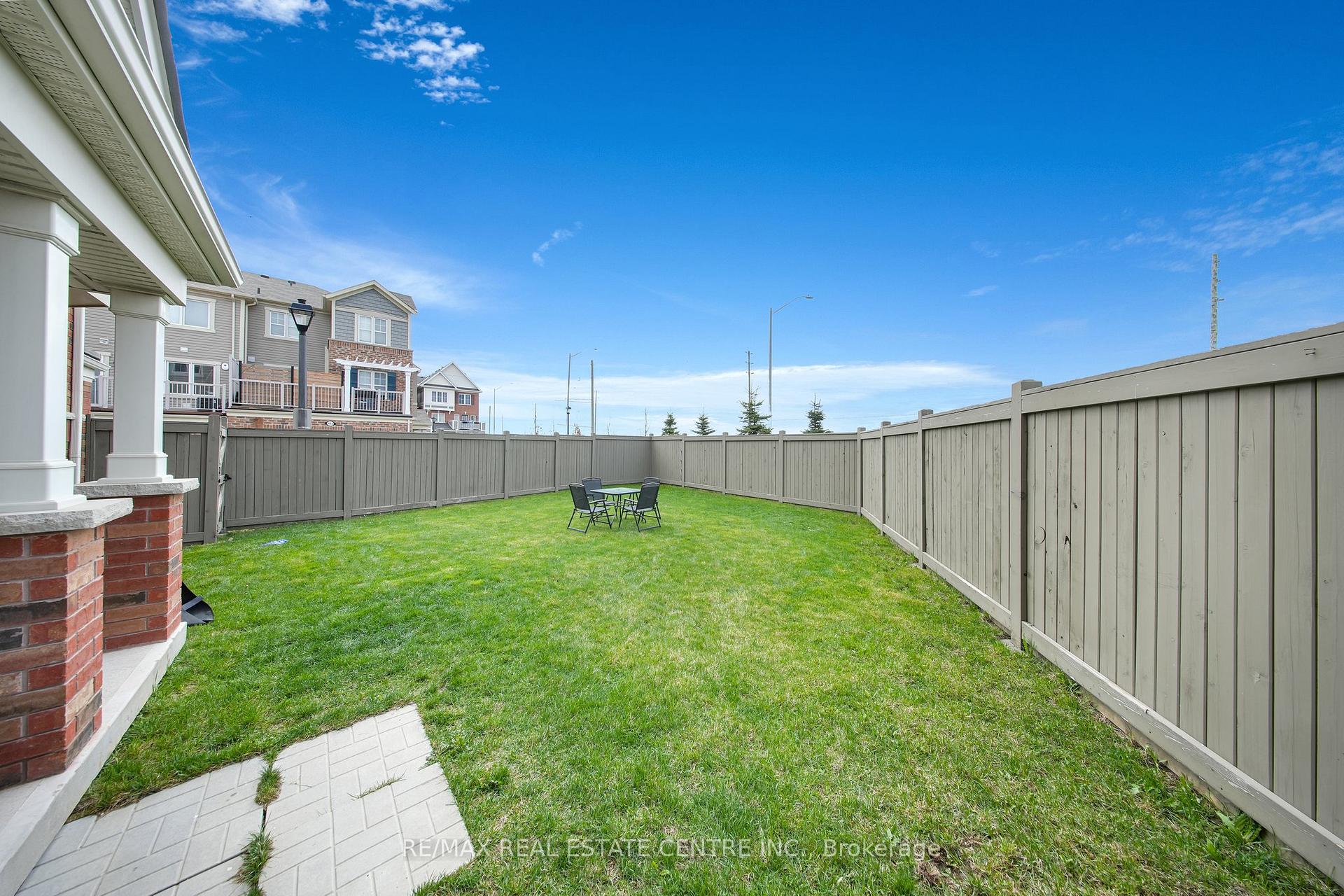 Photo 23 of 100 Whitlock Avenue, Milton, Ford — HOMEH