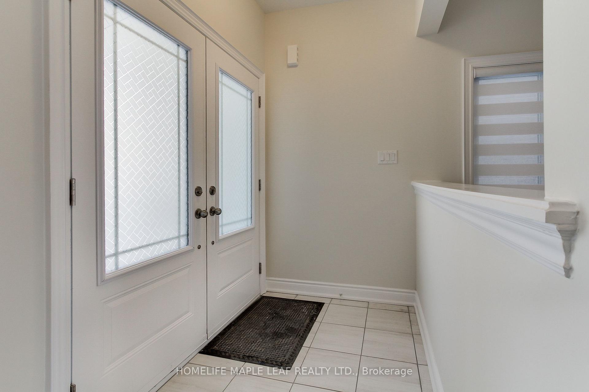 Photo 4 of 31 Janes Crescent, New Tecumseth, Rural New Tecumseth — HOMEH