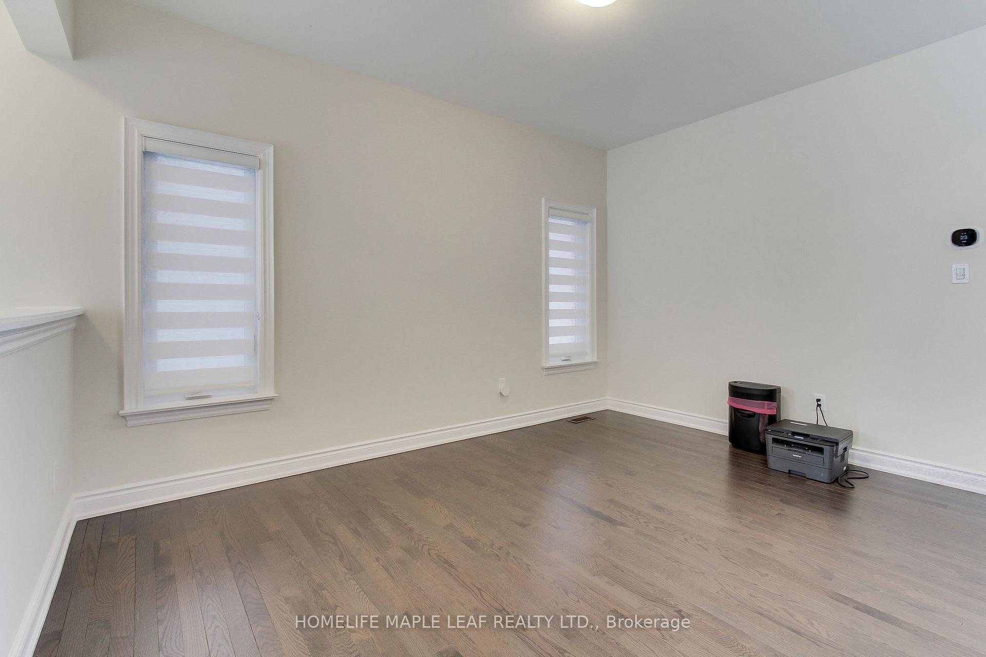 Photo 8 of 31 Janes Crescent, New Tecumseth, Rural New Tecumseth — HOMEH