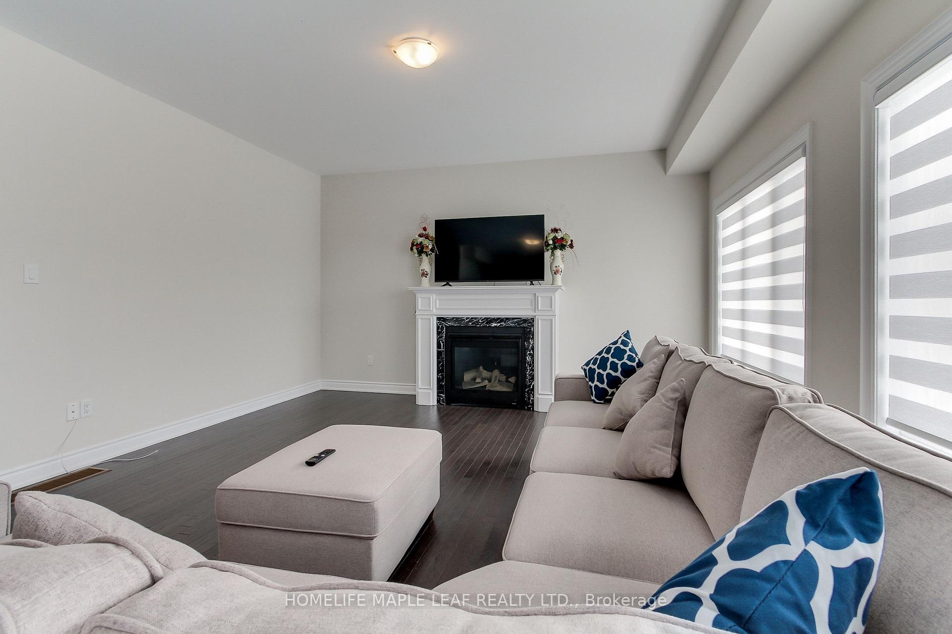 Photo 20 of 31 Janes Crescent, New Tecumseth, Rural New Tecumseth — HOMEH