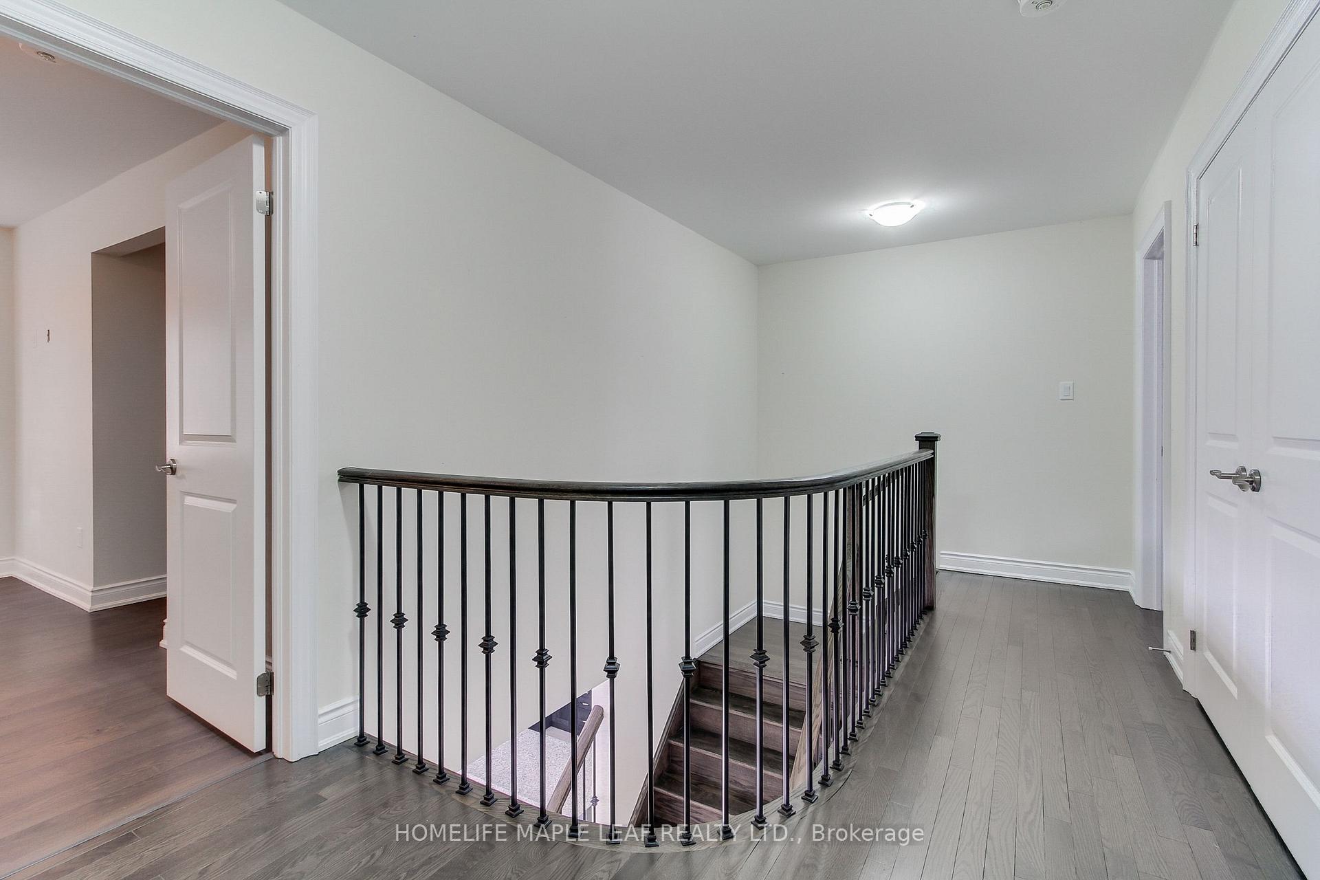 Photo 26 of 31 Janes Crescent, New Tecumseth, Rural New Tecumseth — HOMEH