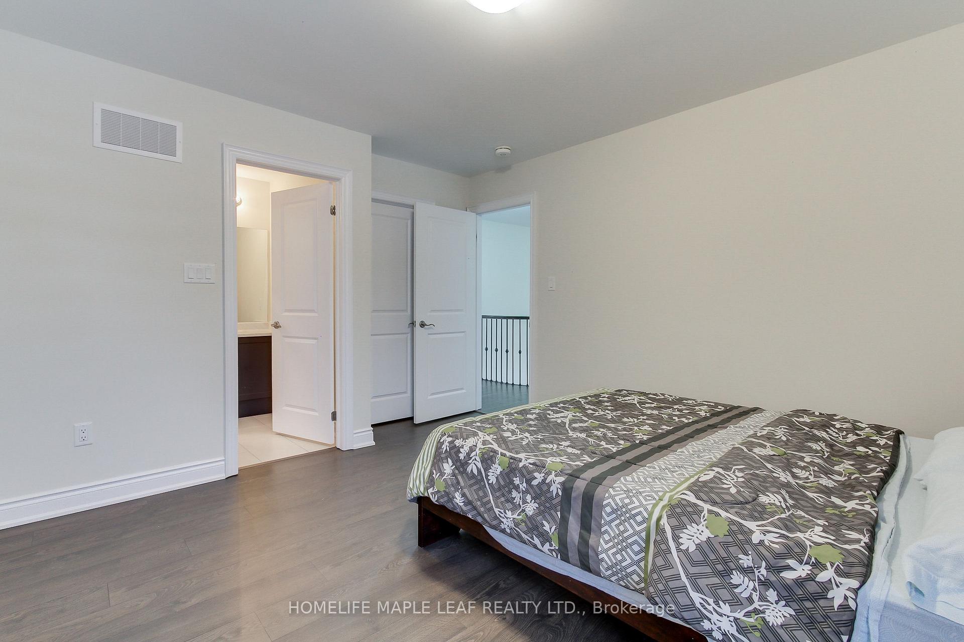 Photo 36 of 31 Janes Crescent, New Tecumseth, Rural New Tecumseth — HOMEH
