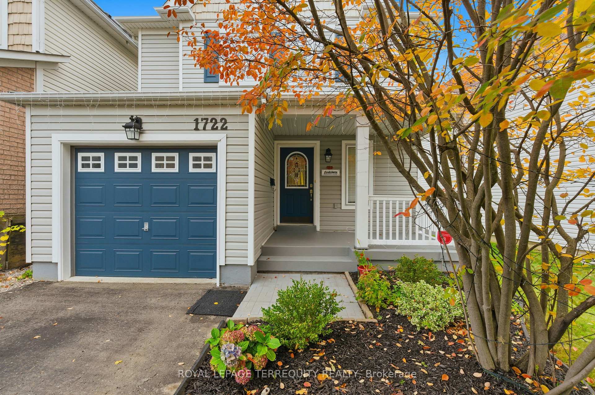 Photo 2 of 1722 Yardley Street, Oshawa, Taunton — HOMEH
