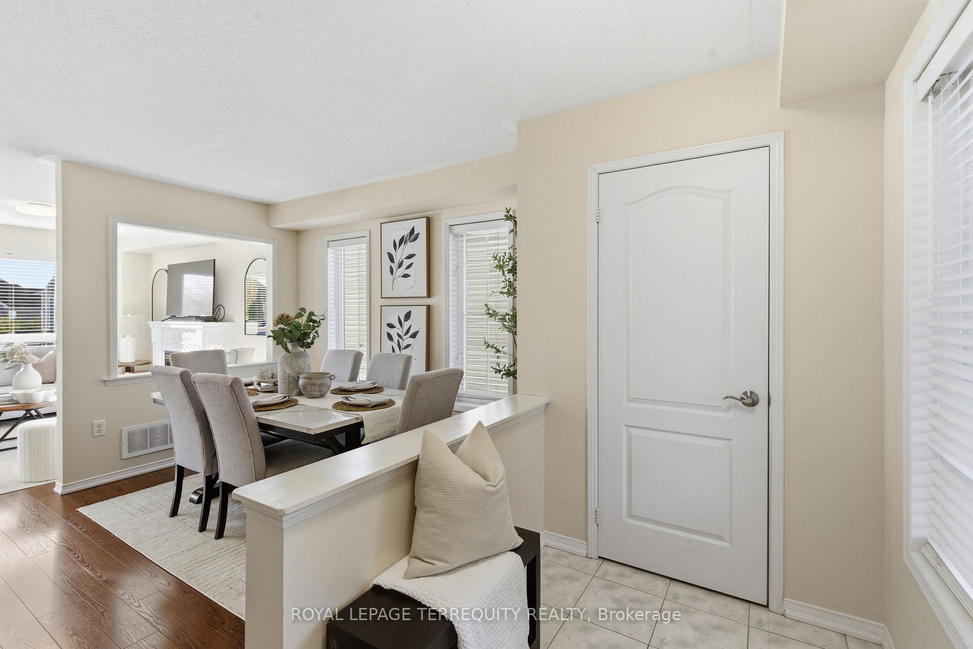 Photo 5 of 1722 Yardley Street, Oshawa, Taunton — HOMEH