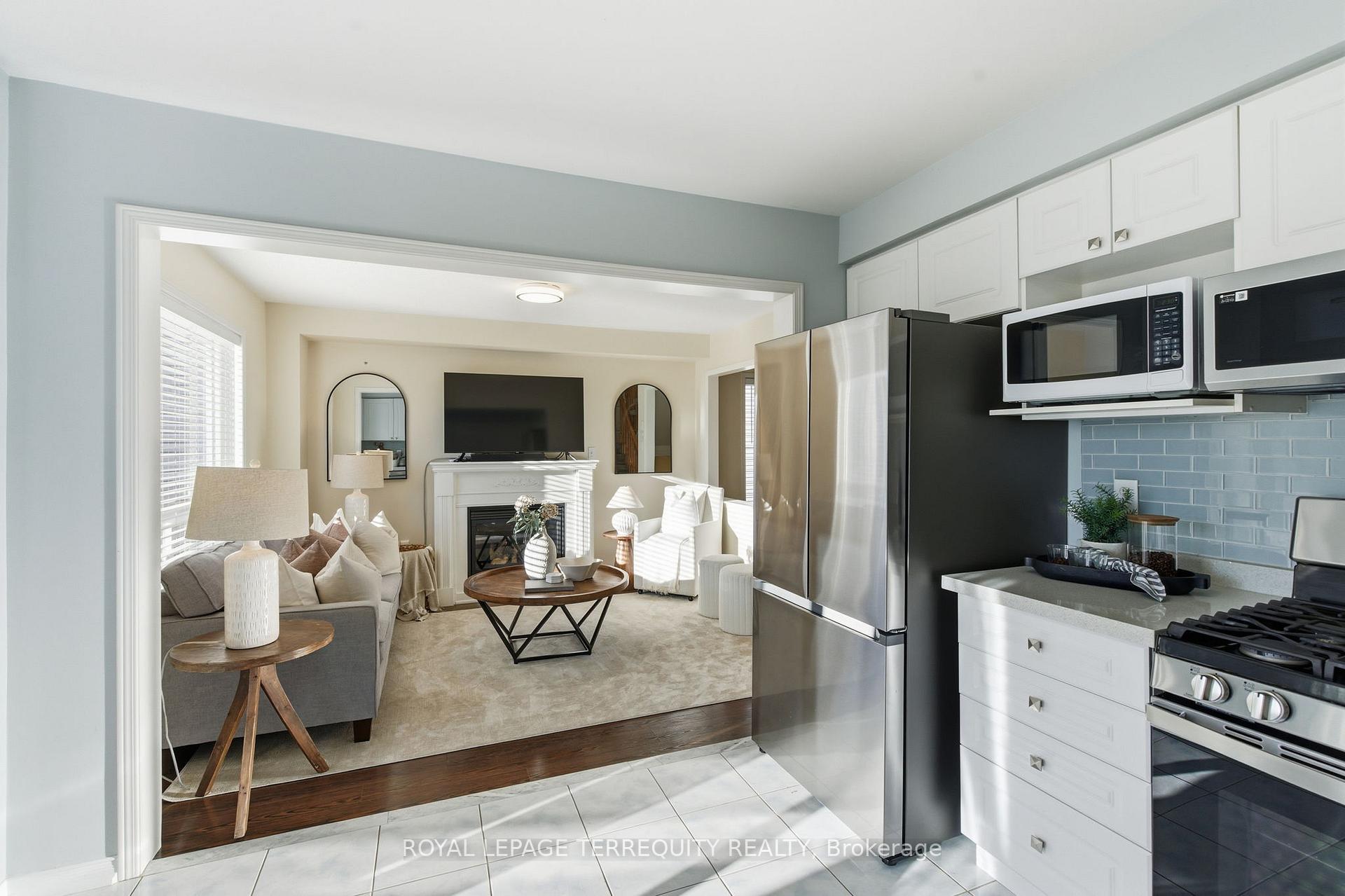 Photo 12 of 1722 Yardley Street, Oshawa, Taunton — HOMEH