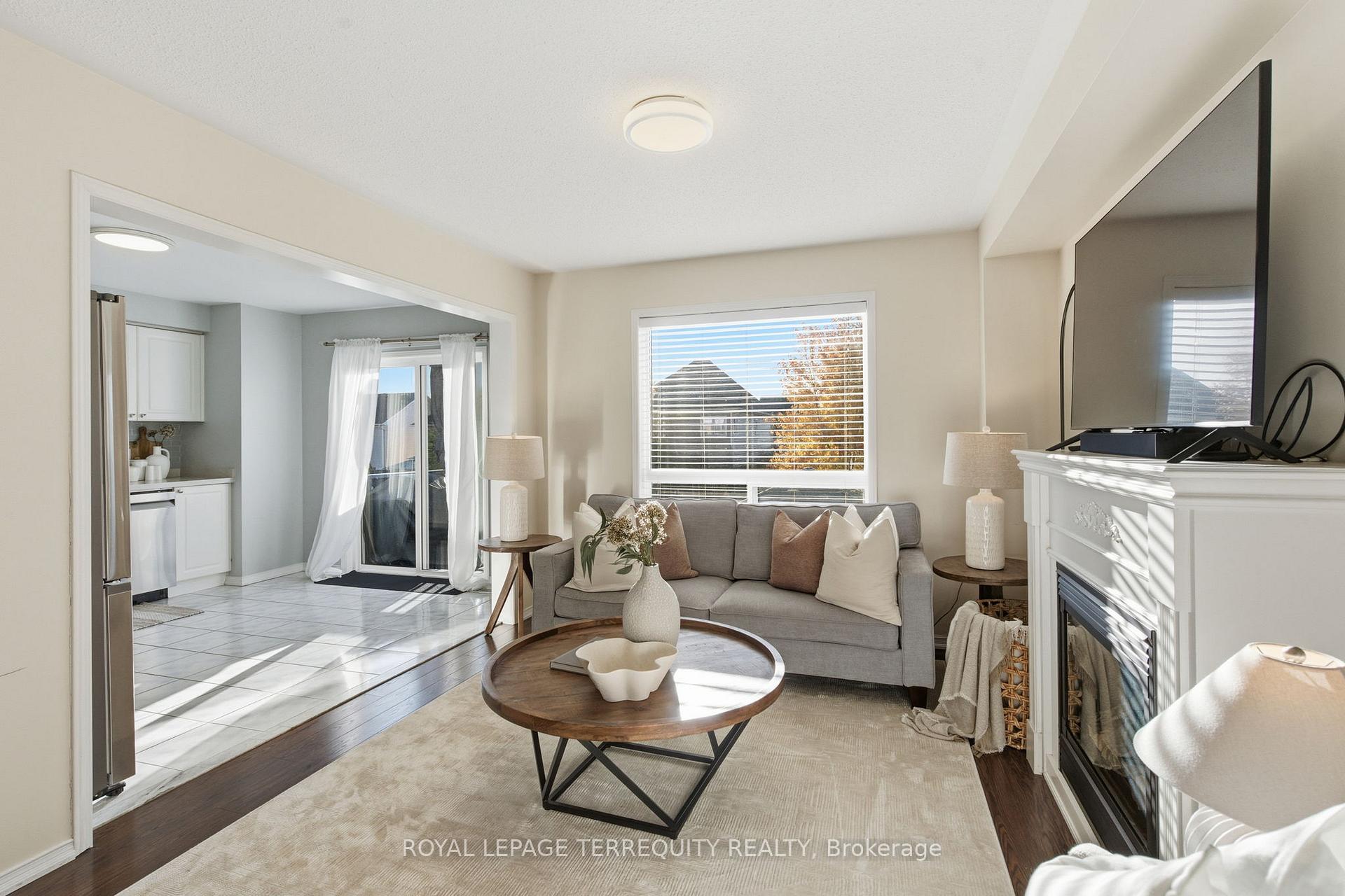 Photo 13 of 1722 Yardley Street, Oshawa, Taunton — HOMEH