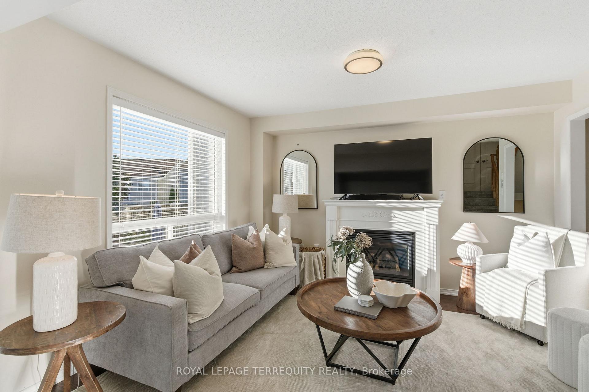 Photo 14 of 1722 Yardley Street, Oshawa, Taunton — HOMEH