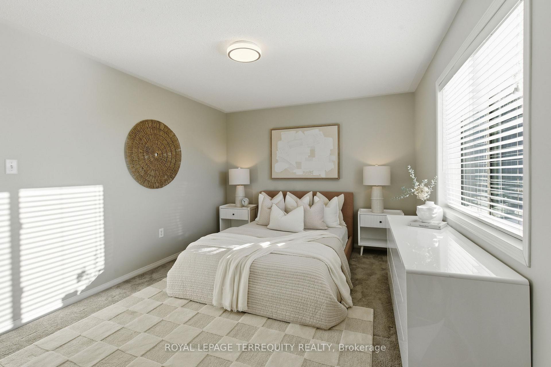 Photo 20 of 1722 Yardley Street, Oshawa, Taunton — HOMEH