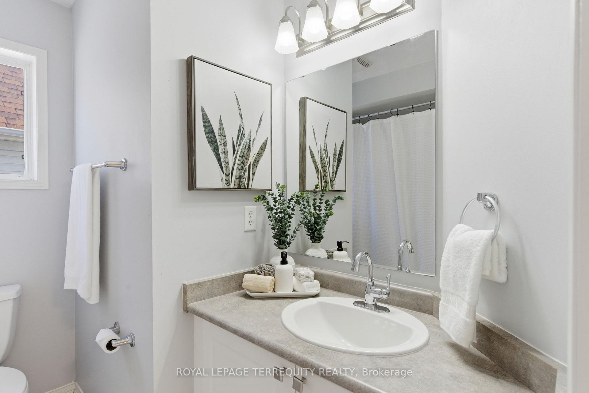 Photo 28 of 1722 Yardley Street, Oshawa, Taunton — HOMEH