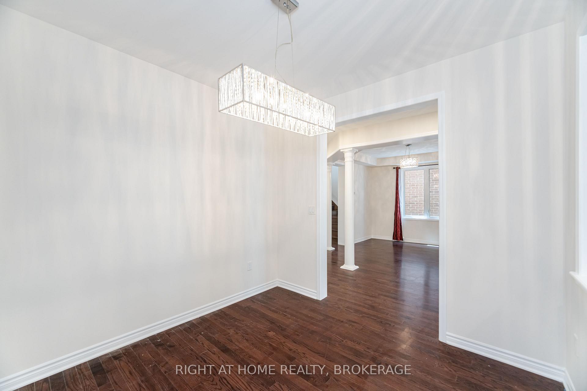 Photo 33 of (UPPER) 106 Rottenburg Court, Milton, Willmott — HOMEH
