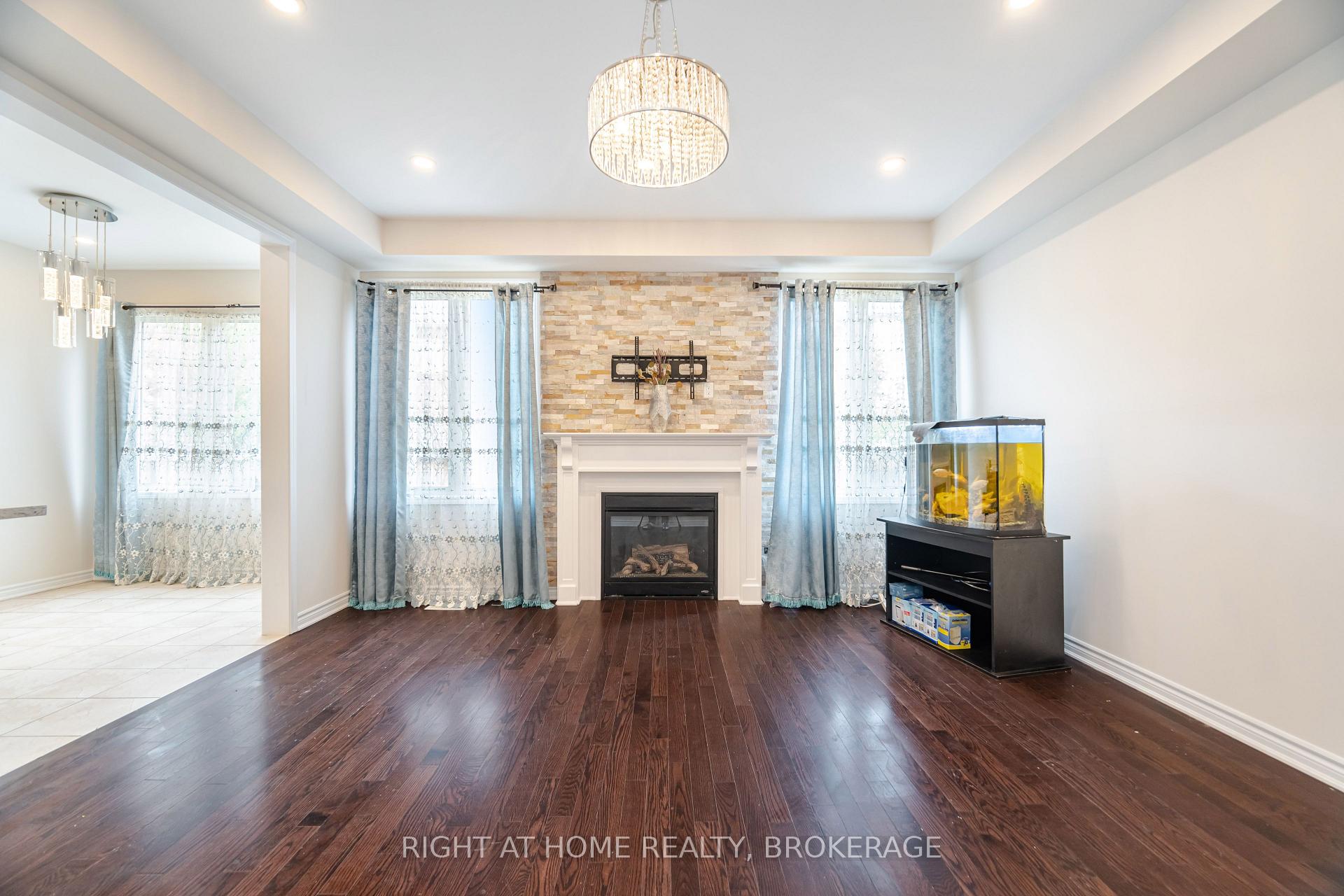 Photo 45 of (UPPER) 106 Rottenburg Court, Milton, Willmott — HOMEH