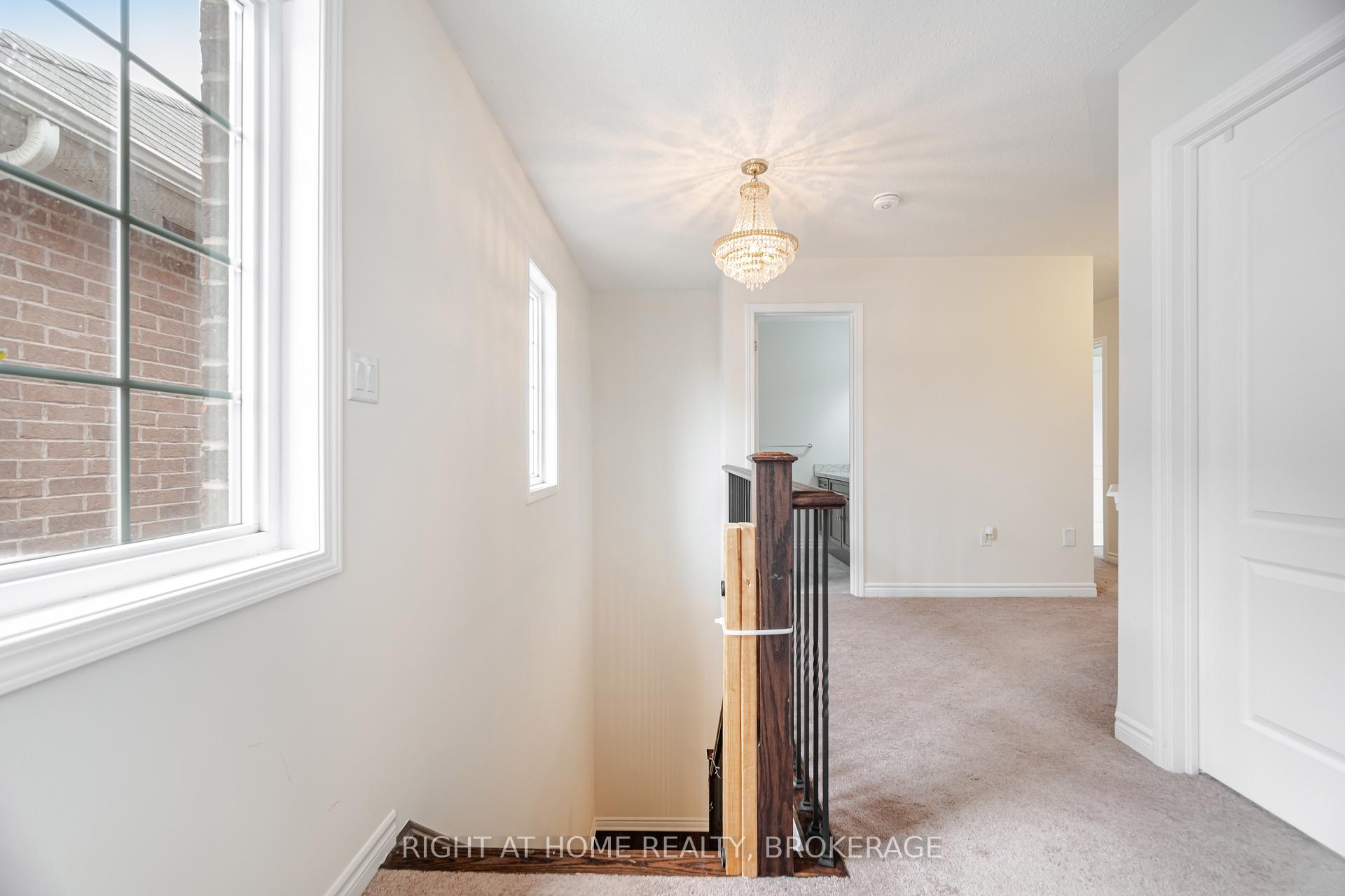 Photo 46 of (UPPER) 106 Rottenburg Court, Milton, Willmott — HOMEH
