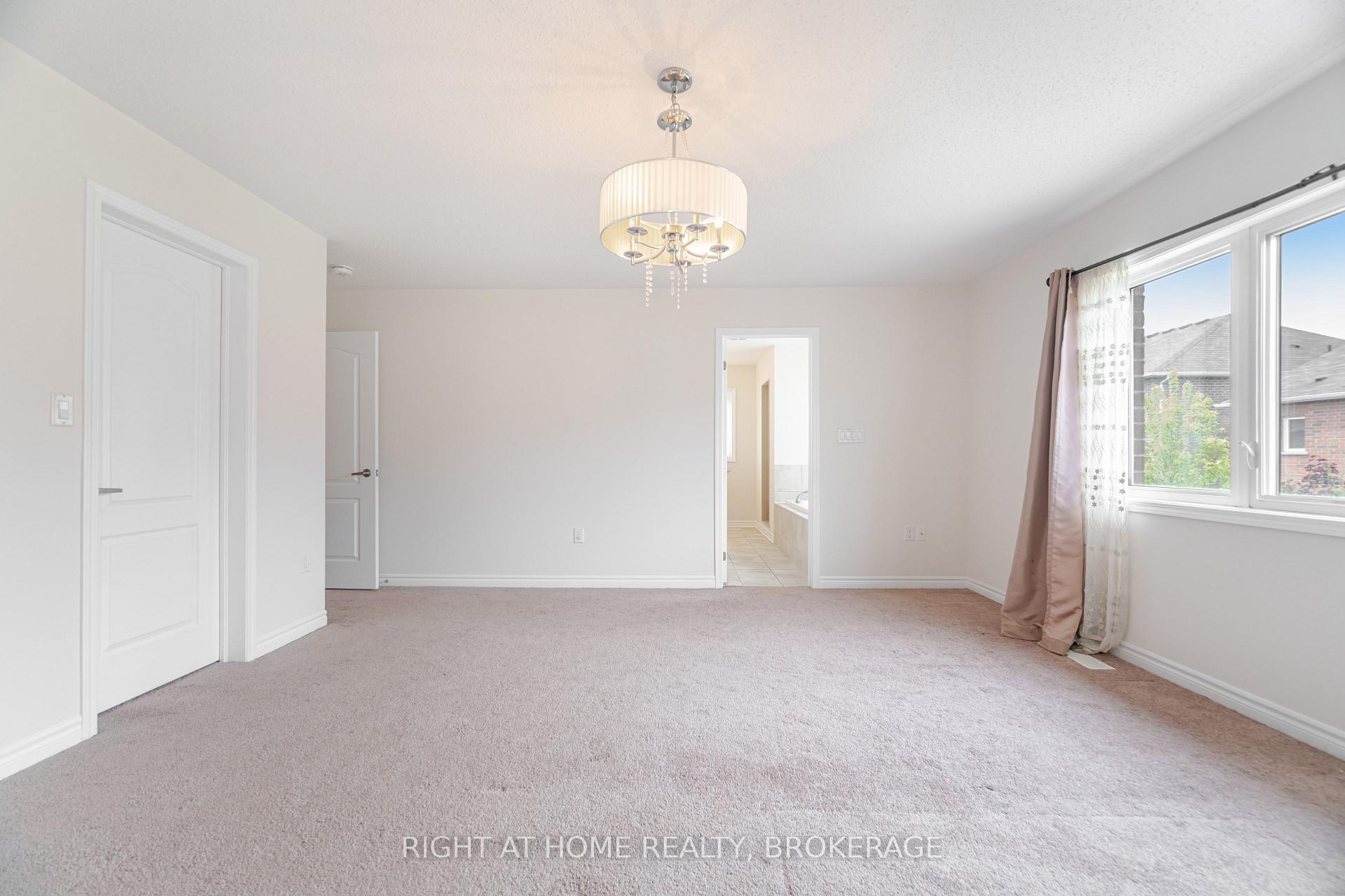 Photo 43 of (UPPER) 106 Rottenburg Court, Milton, Willmott — HOMEH