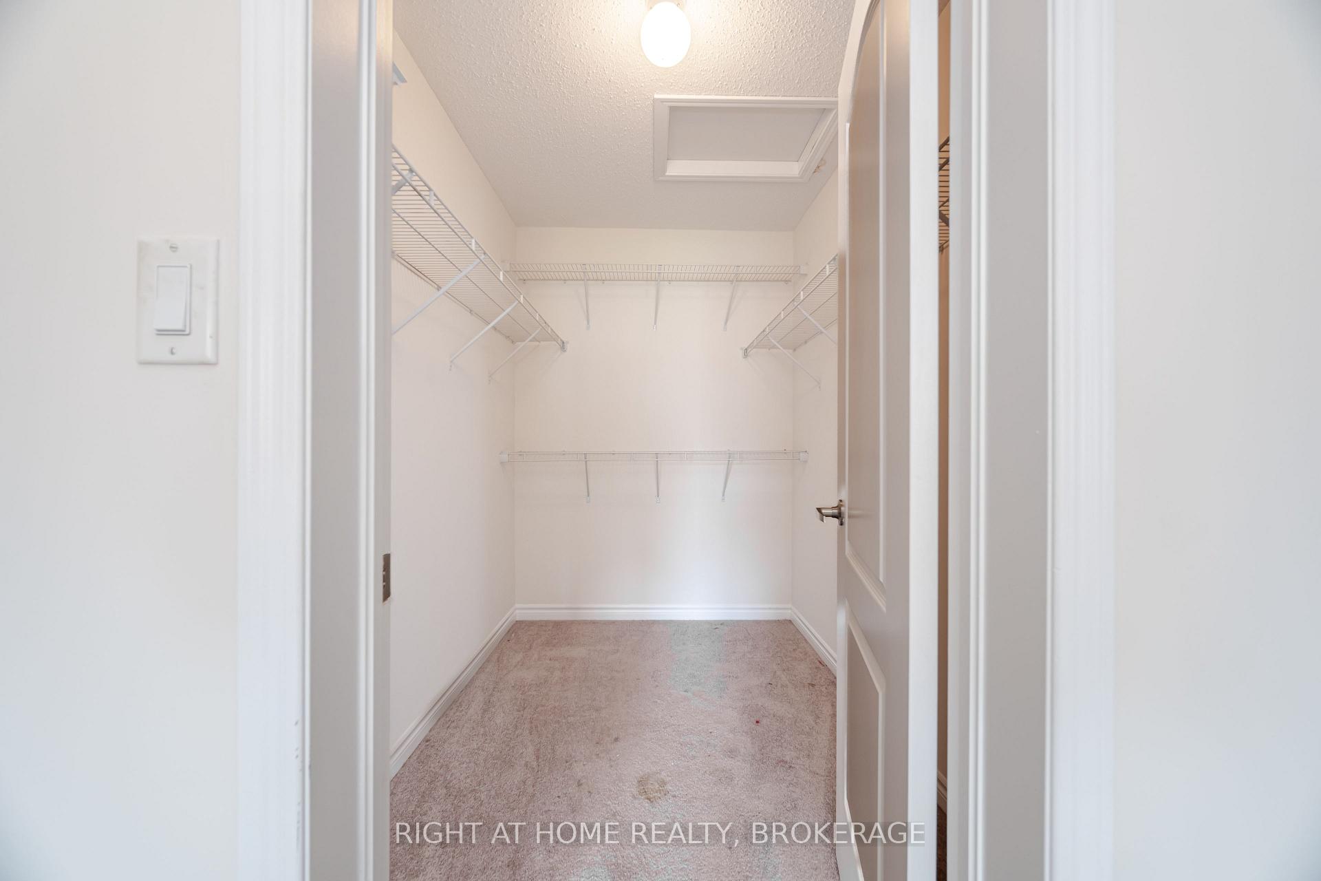 Photo 25 of (UPPER) 106 Rottenburg Court, Milton, Willmott — HOMEH