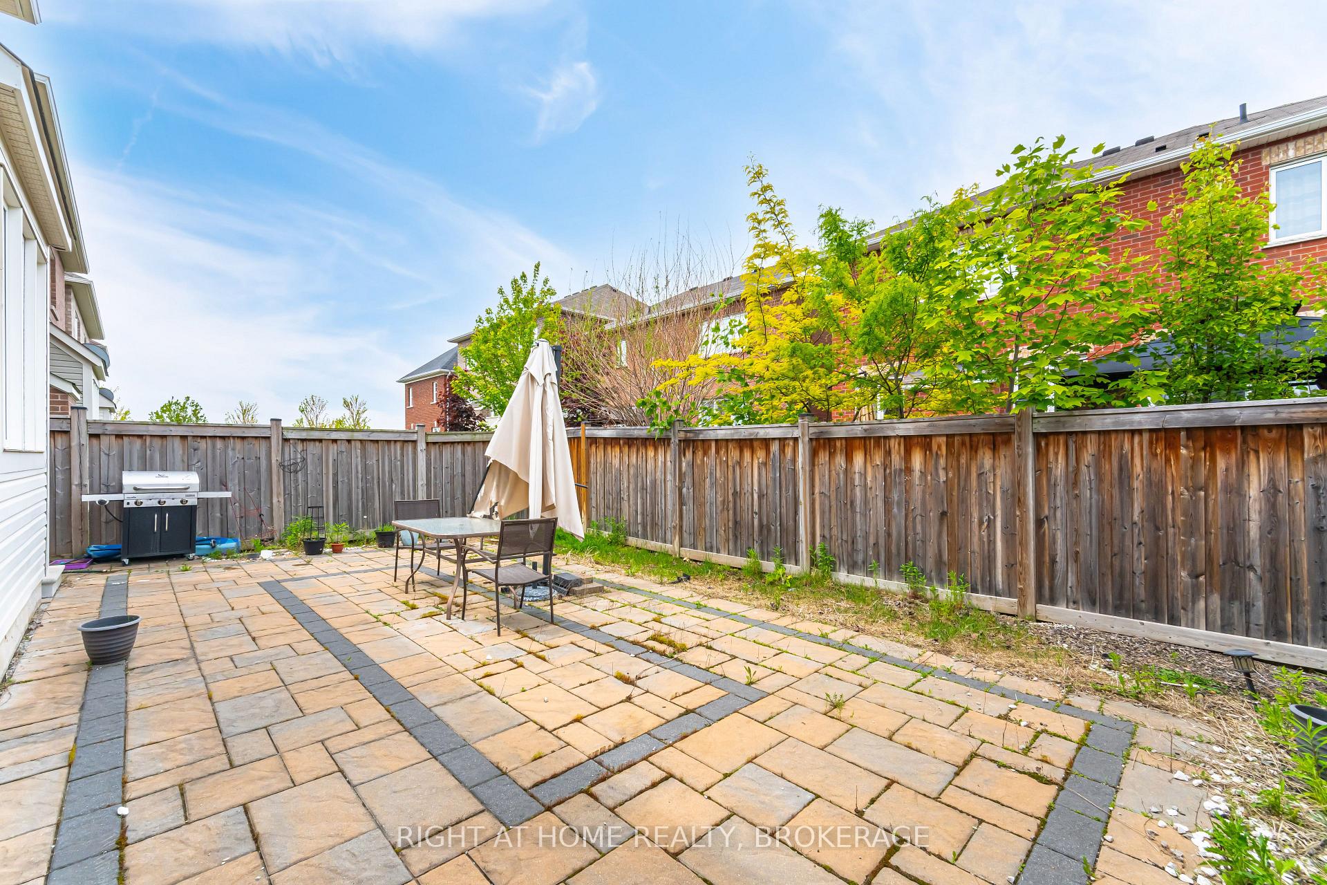 Photo 34 of (UPPER) 106 Rottenburg Court, Milton, Willmott — HOMEH