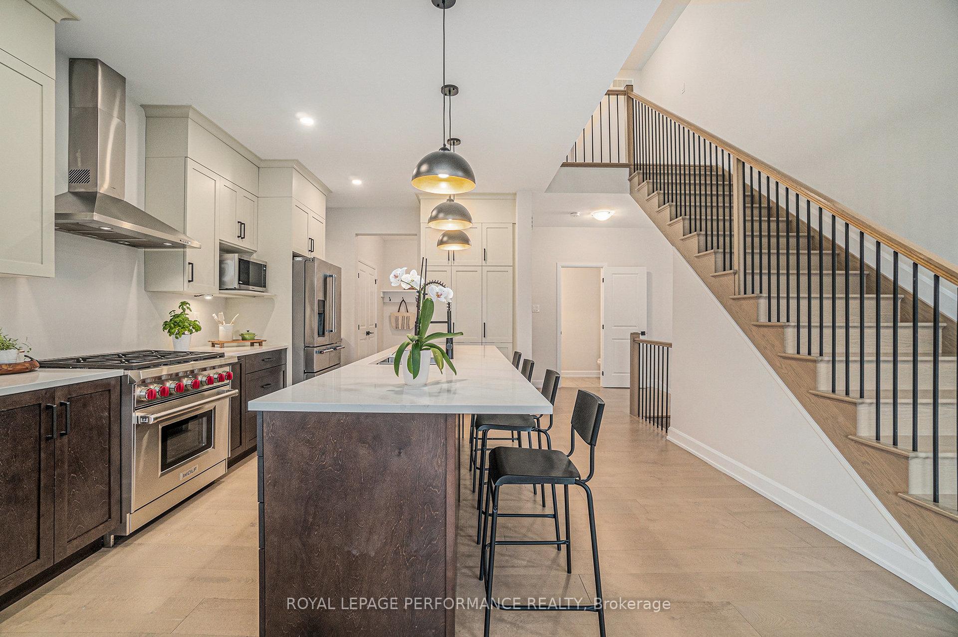 Photo 4 of 916 Socca Crescent, Ottawa, Notting Hill/Summerside — HOMEH