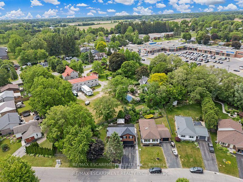 Photo 2 of 26 Turner Drive, Norfolk, Simcoe — HOMEH