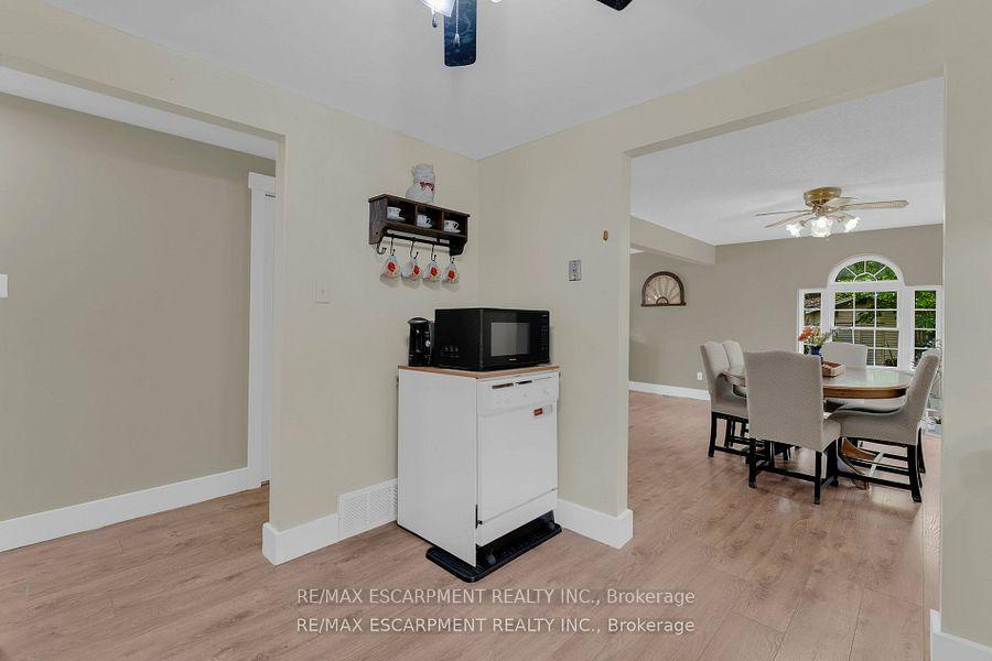 Photo 16 of 26 Turner Drive, Norfolk, Simcoe — HOMEH
