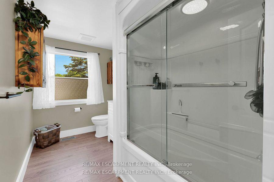 Photo 18 of 26 Turner Drive, Norfolk, Simcoe — HOMEH