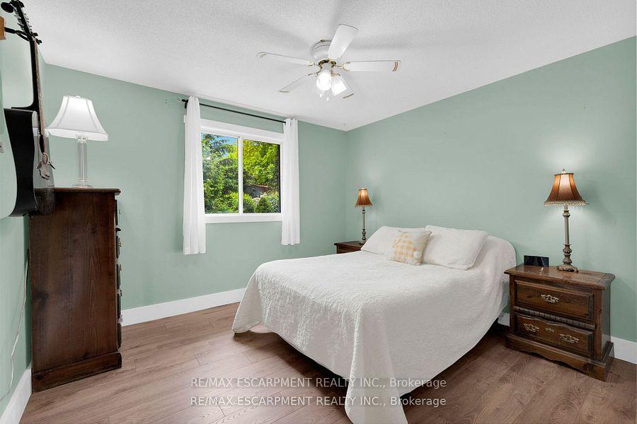 Photo 20 of 26 Turner Drive, Norfolk, Simcoe — HOMEH