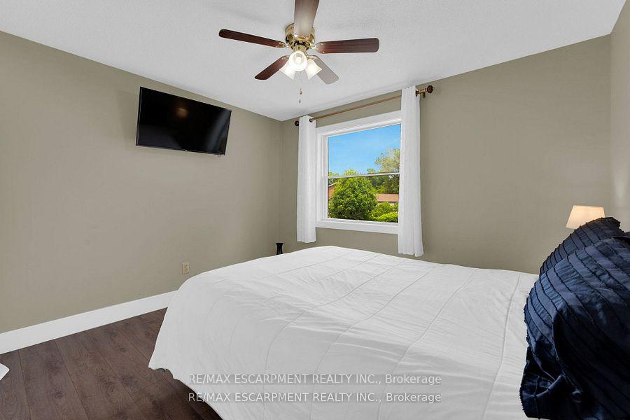 Photo 22 of 26 Turner Drive, Norfolk, Simcoe — HOMEH