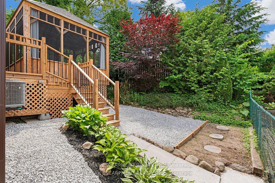 Photo 33 of 26 Turner Drive, Norfolk, Simcoe — HOMEH