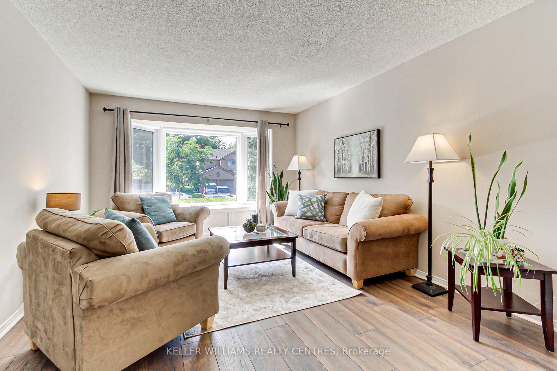 Photo 7 of 279 Brimson Drive, Newmarket, Glenway Estates — HOMEH