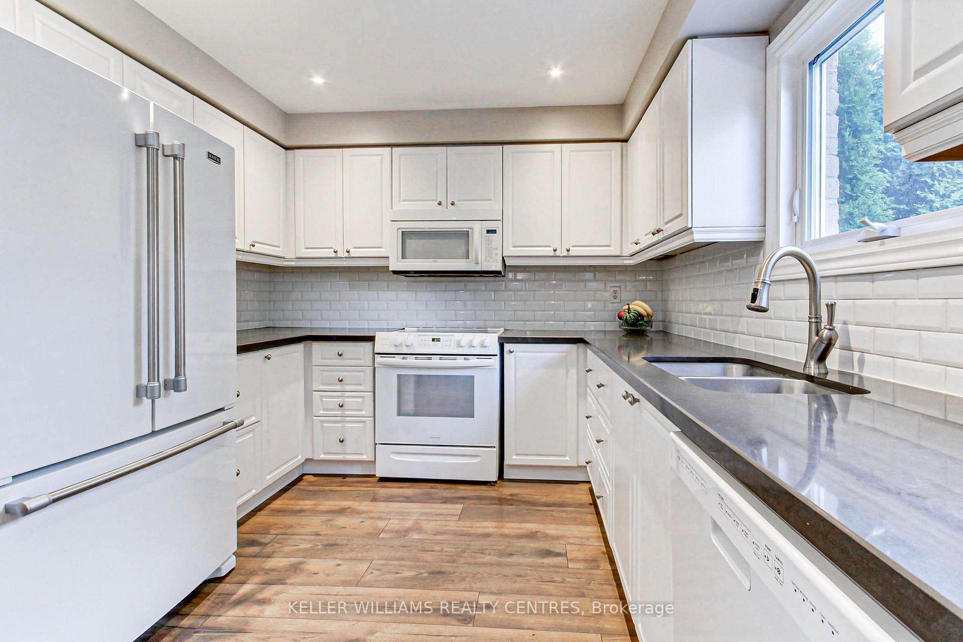 Photo 12 of 279 Brimson Drive, Newmarket, Glenway Estates — HOMEH