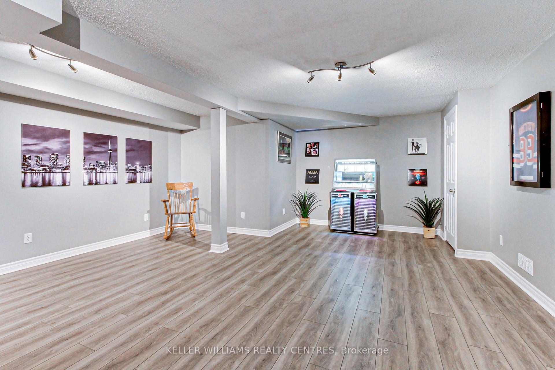 Photo 34 of 279 Brimson Drive, Newmarket, Glenway Estates — HOMEH