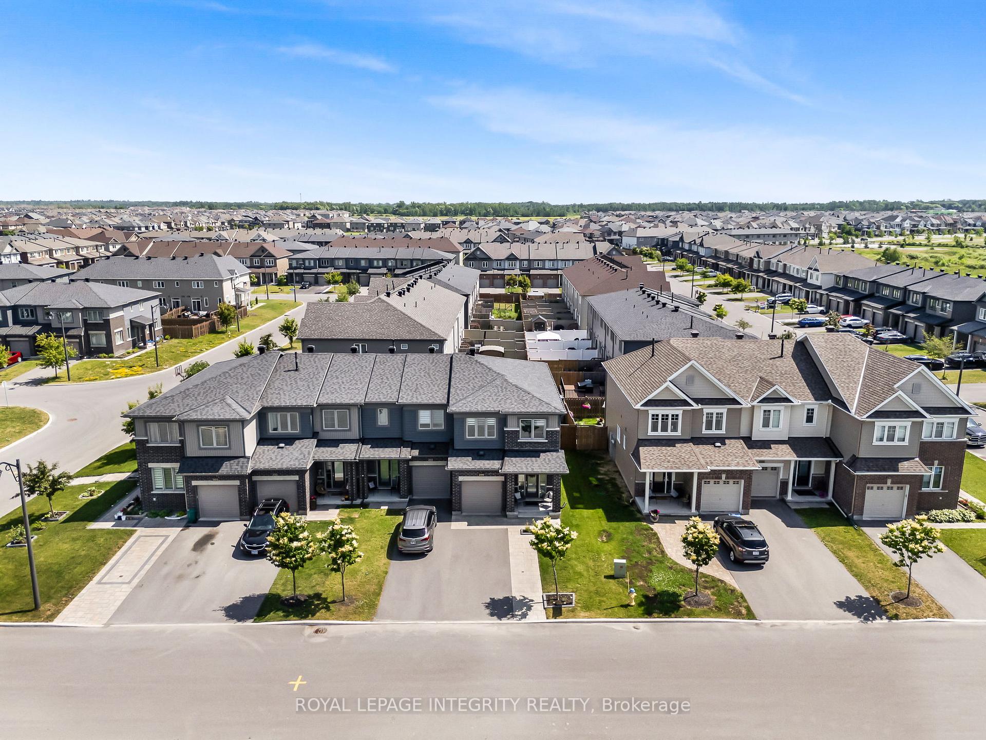 Photo 12 of 296 Mountain Sorrel Way, Ottawa, Avalon West — HOMEH