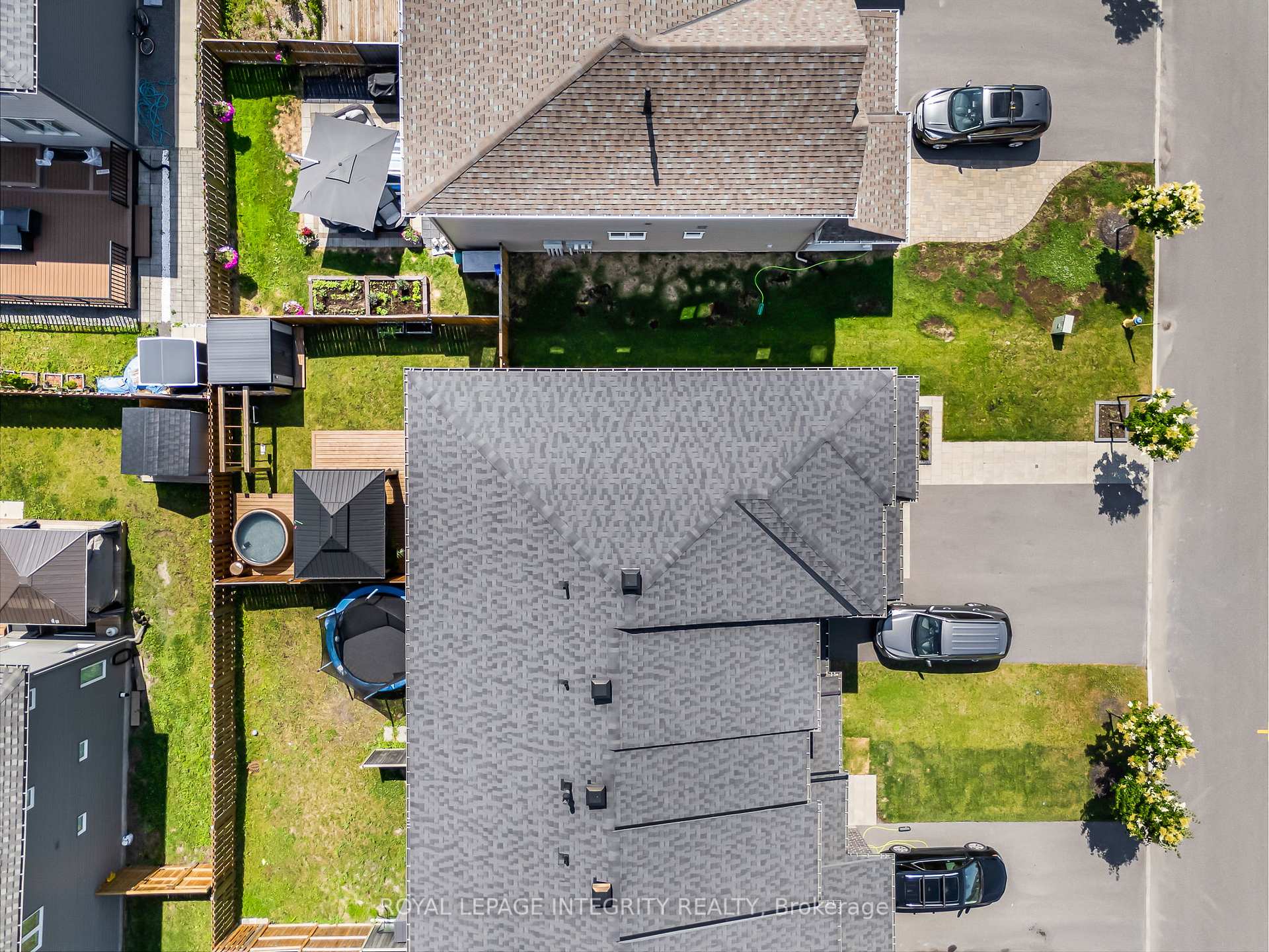 Photo 14 of 296 Mountain Sorrel Way, Ottawa, Avalon West — HOMEH