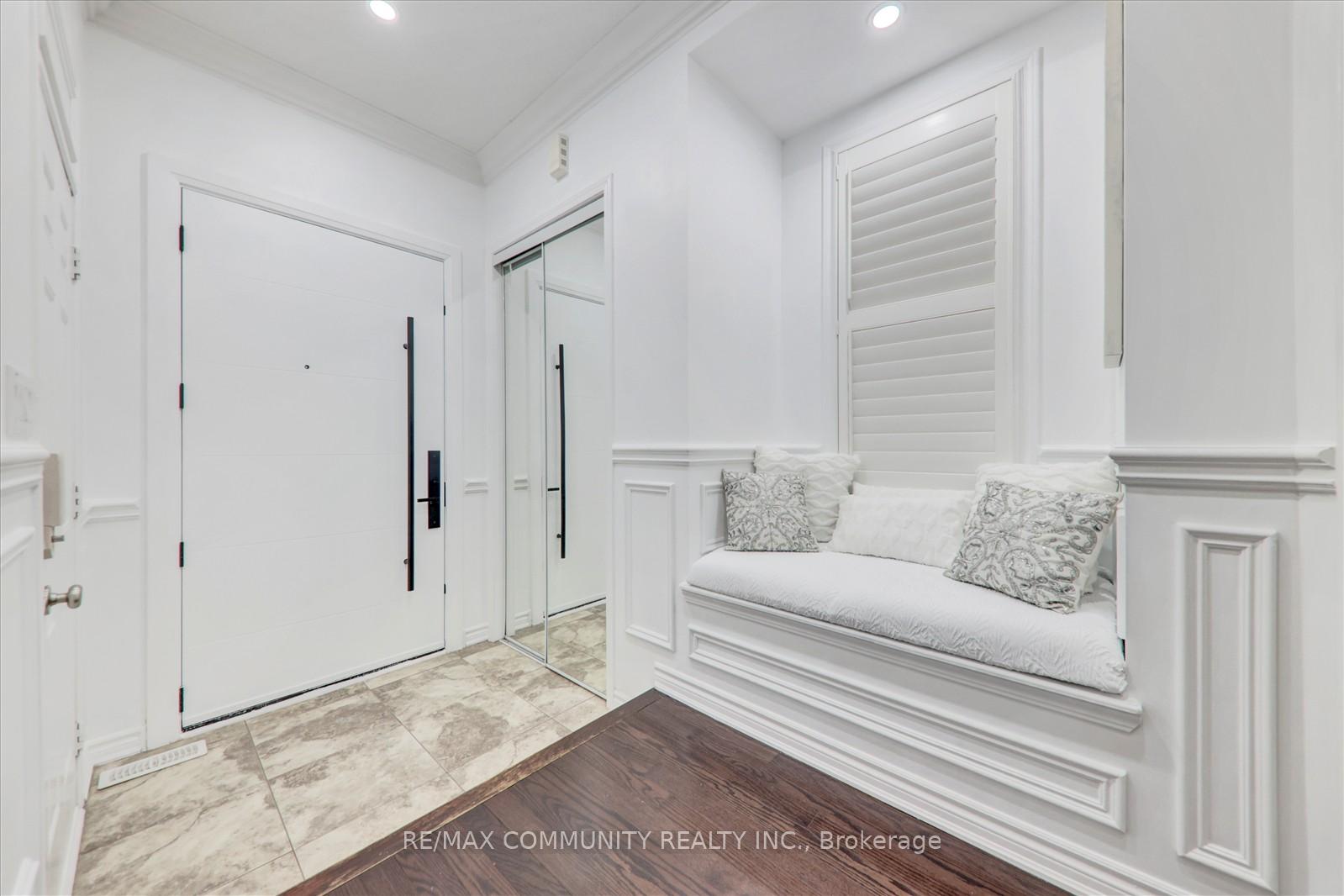 Photo 5 of 392 Powadiuk Place, Milton, Clarke — HOMEH