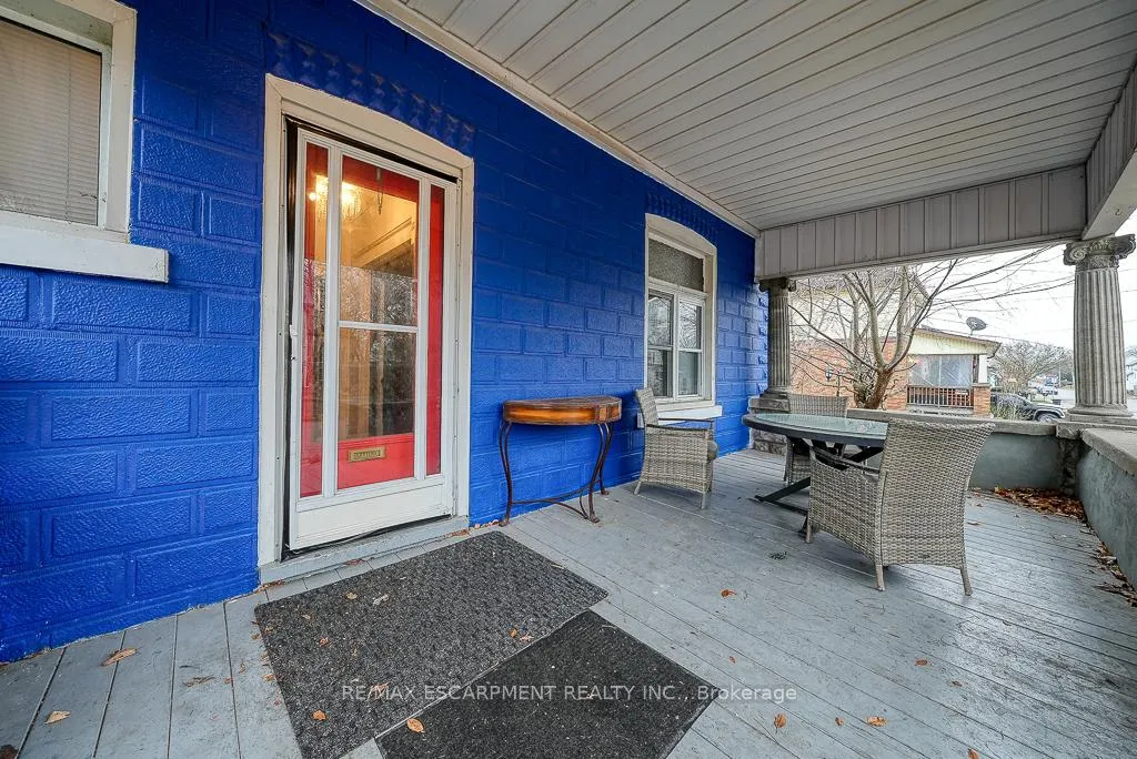 Photo 4 of 171 Owen Street, Norfolk, Simcoe — HOMEH