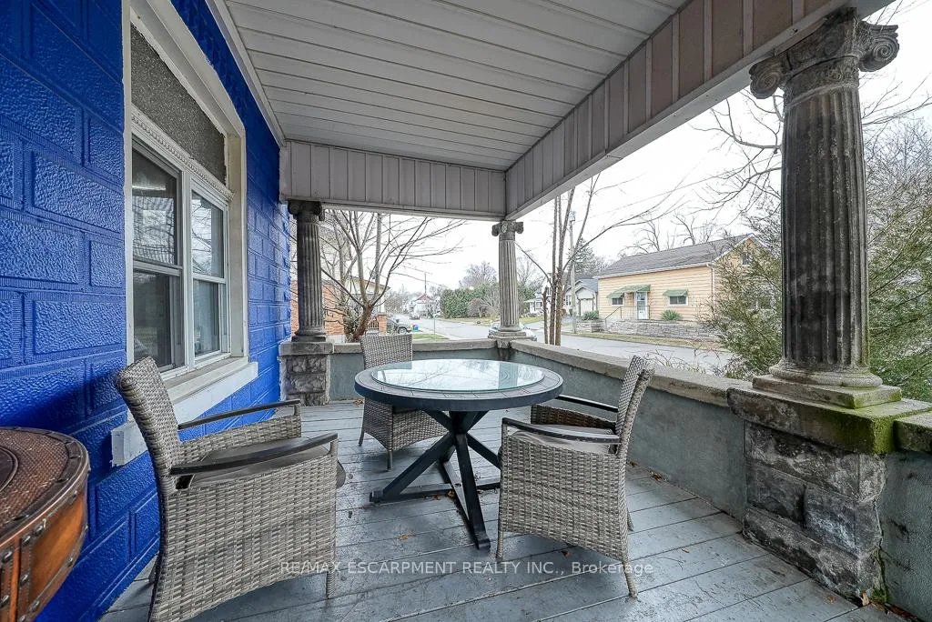 Photo 5 of 171 Owen Street, Norfolk, Simcoe — HOMEH