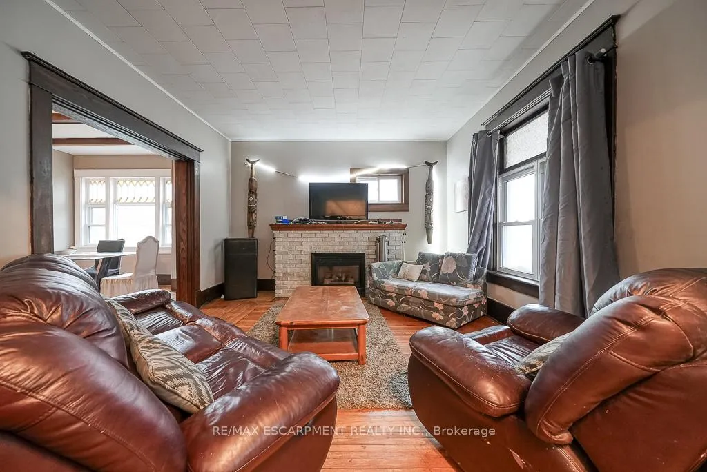 Photo 6 of 171 Owen Street, Norfolk, Simcoe — HOMEH