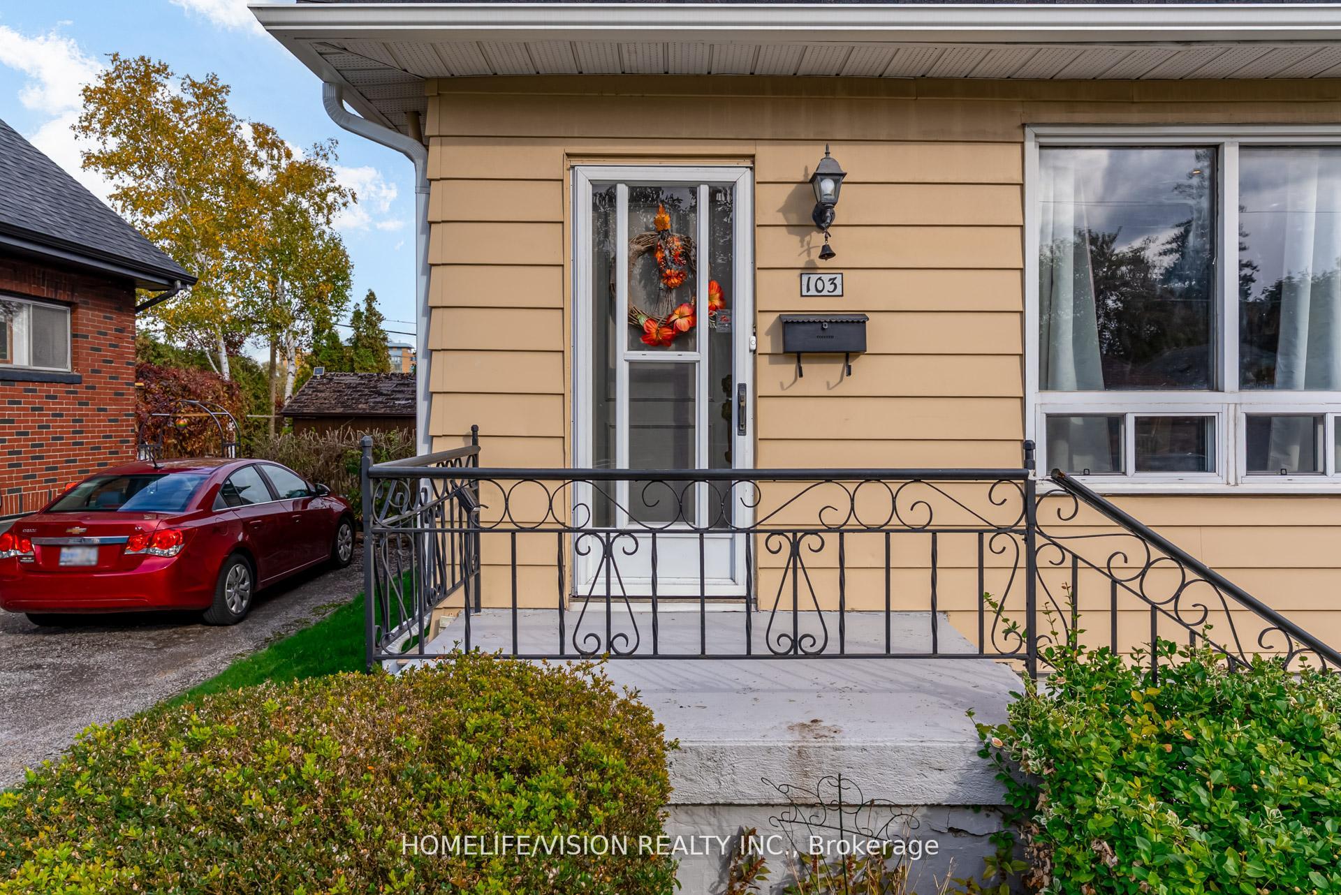 Photo 4 of 103 Gladstone Avenue, Oshawa, McLaughlin — HOMEH