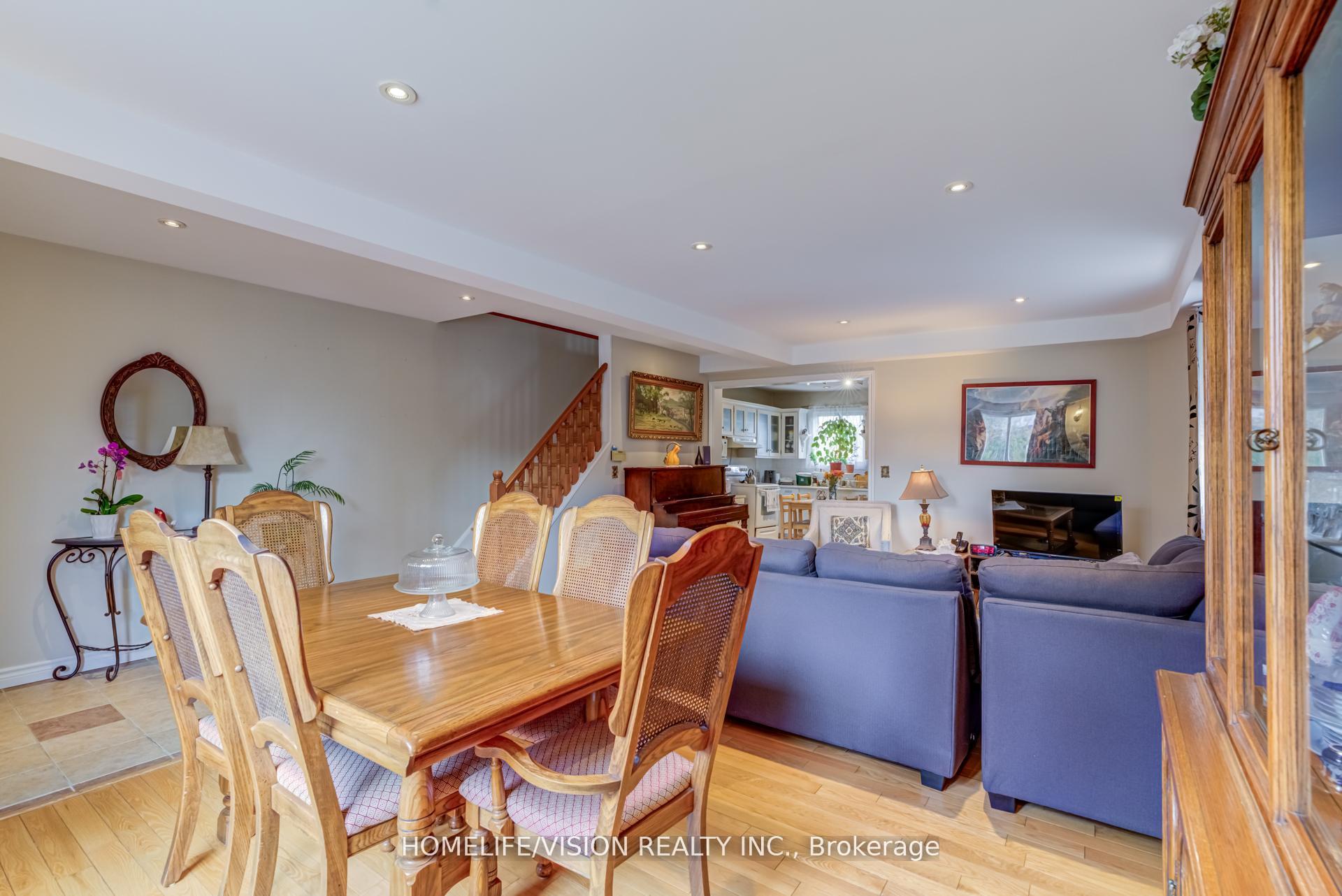 Photo 10 of 103 Gladstone Avenue, Oshawa, McLaughlin — HOMEH