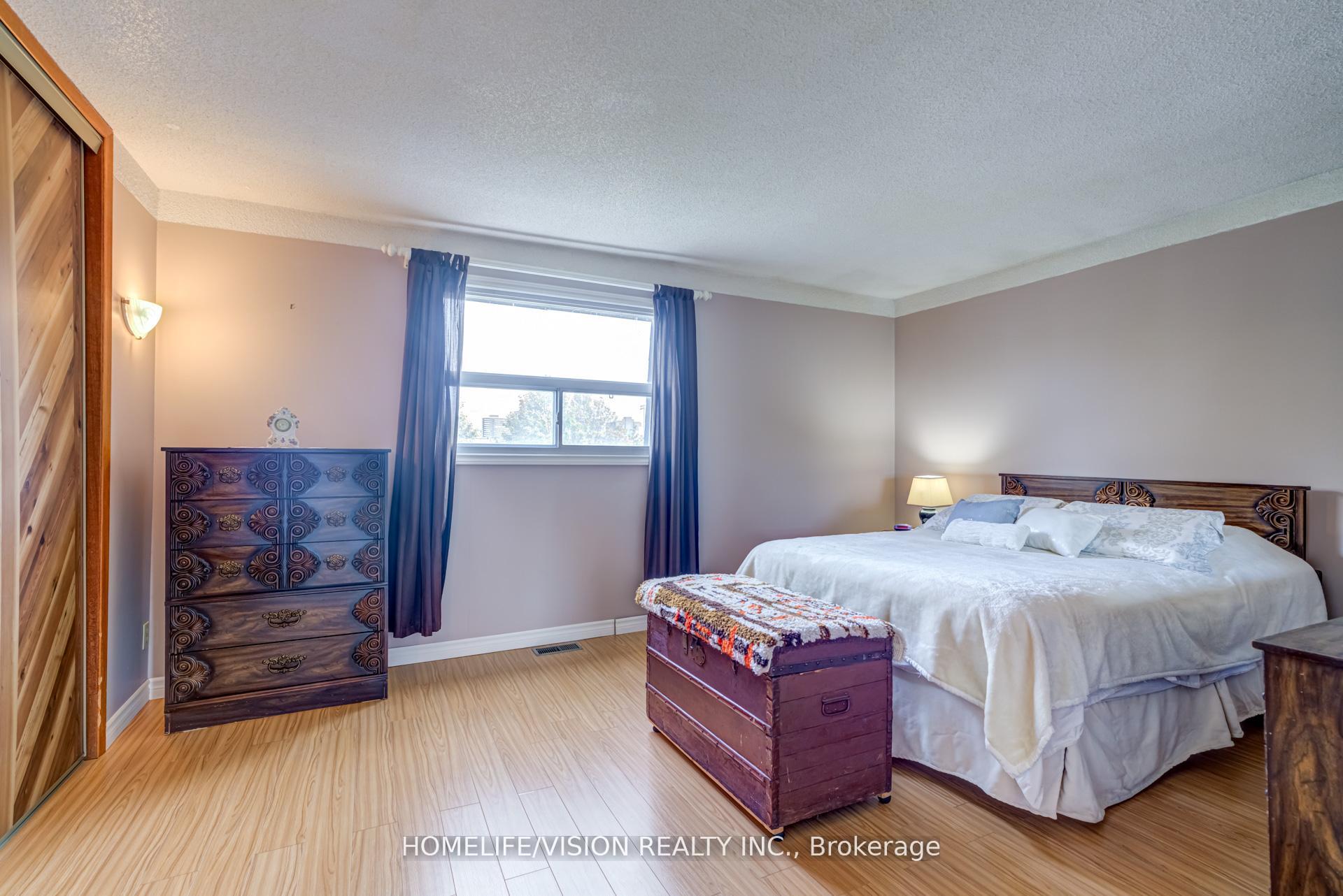 Photo 24 of 103 Gladstone Avenue, Oshawa, McLaughlin — HOMEH