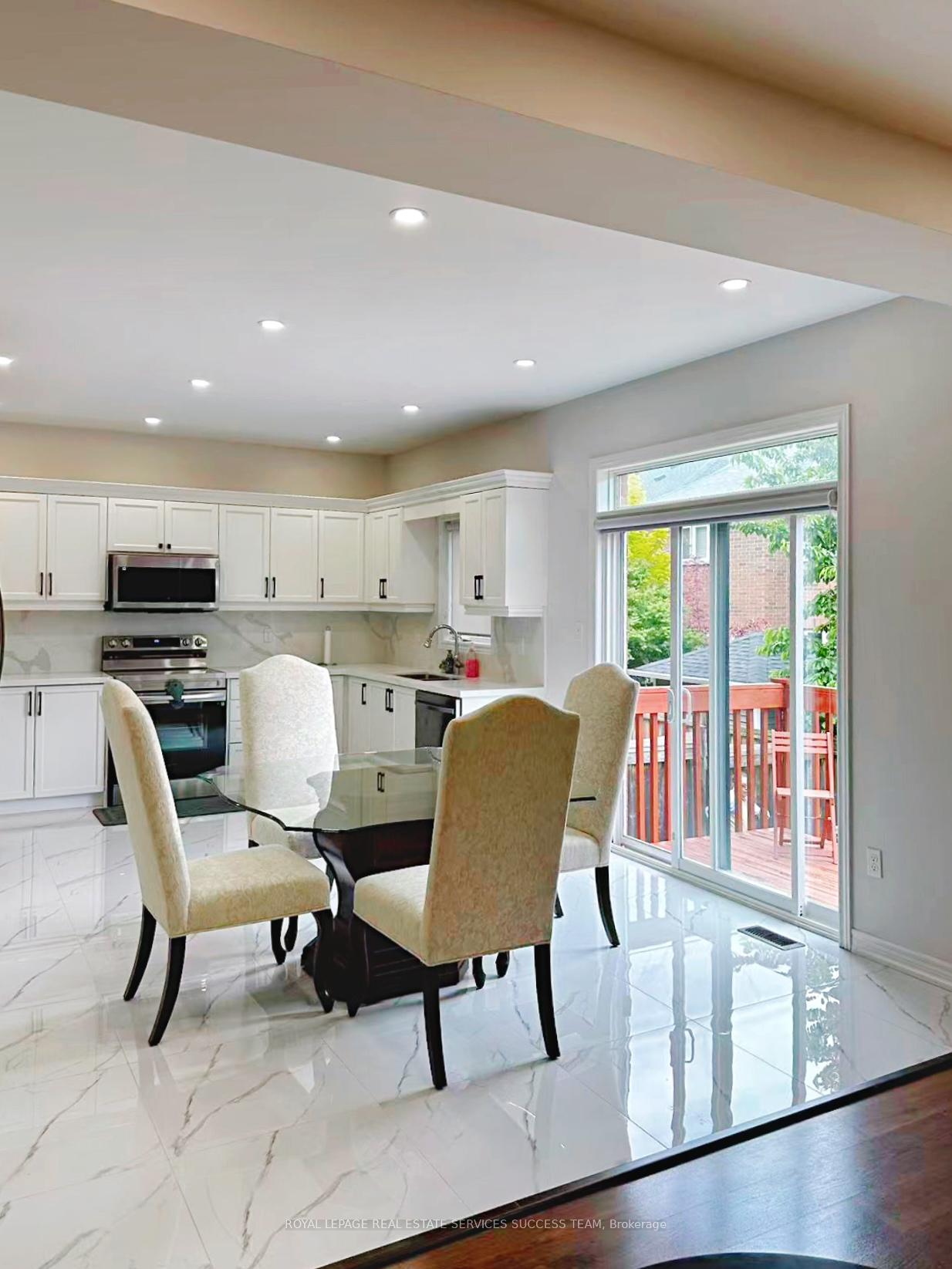 Photo 3 of 450 Harkin Place, Milton, Scott — HOMEH