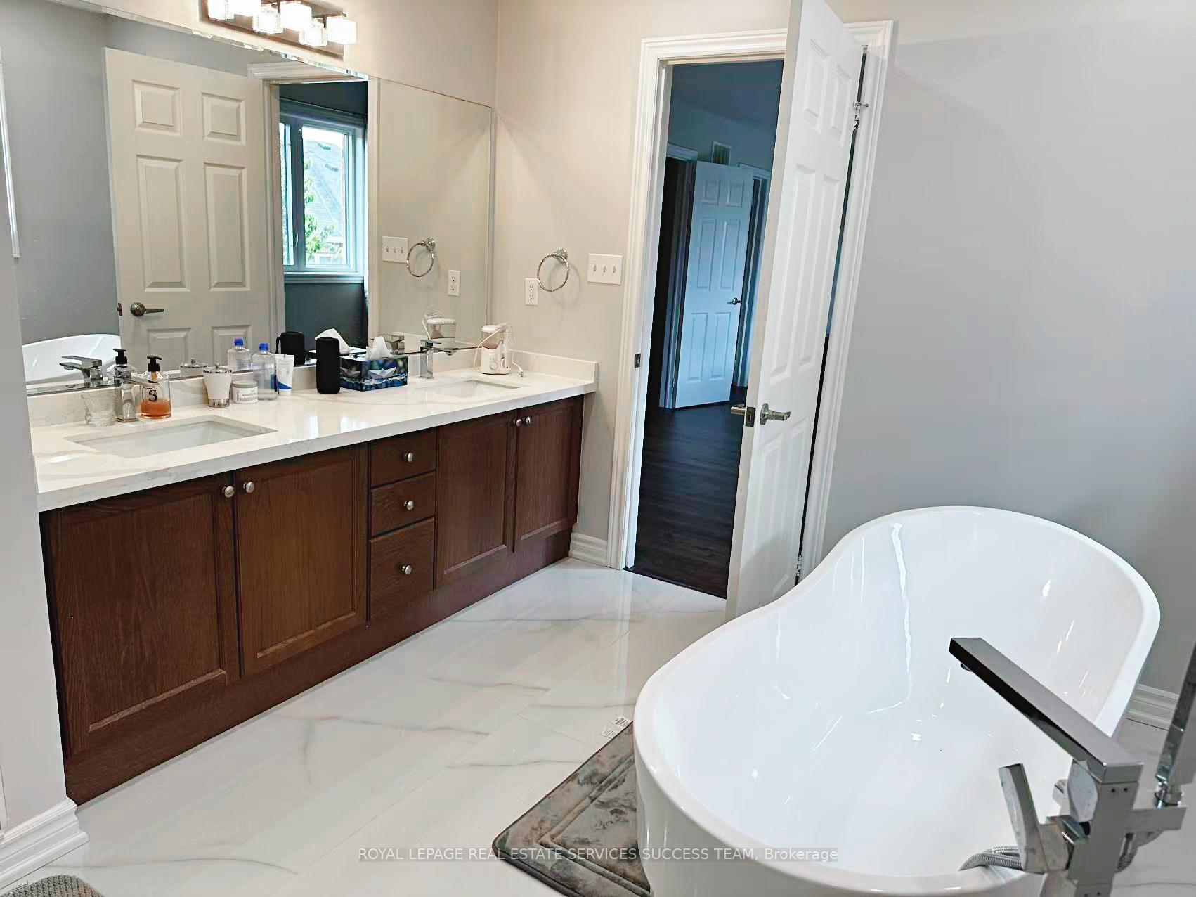 Photo 14 of 450 Harkin Place, Milton, Scott — HOMEH
