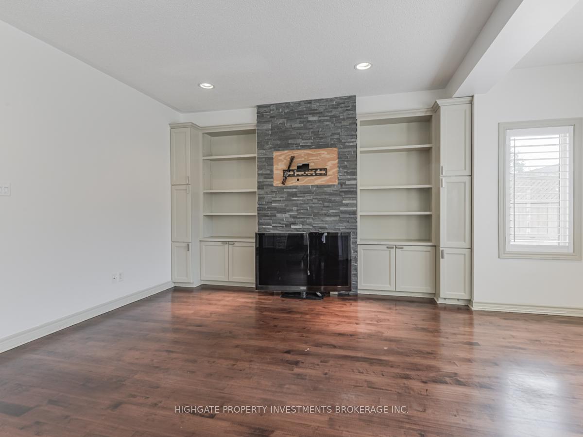 Photo 11 of 29 The Meadows Avenue, Markham, Cornell — HOMEH
